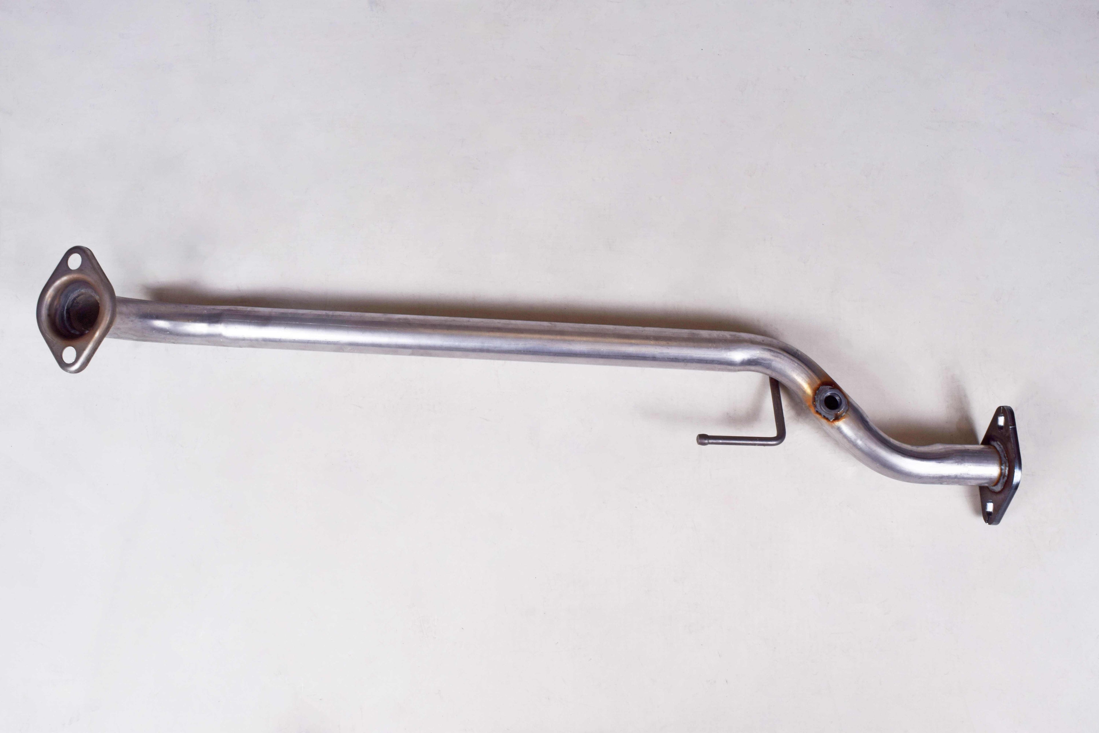 Nissan Exhaust Pipe