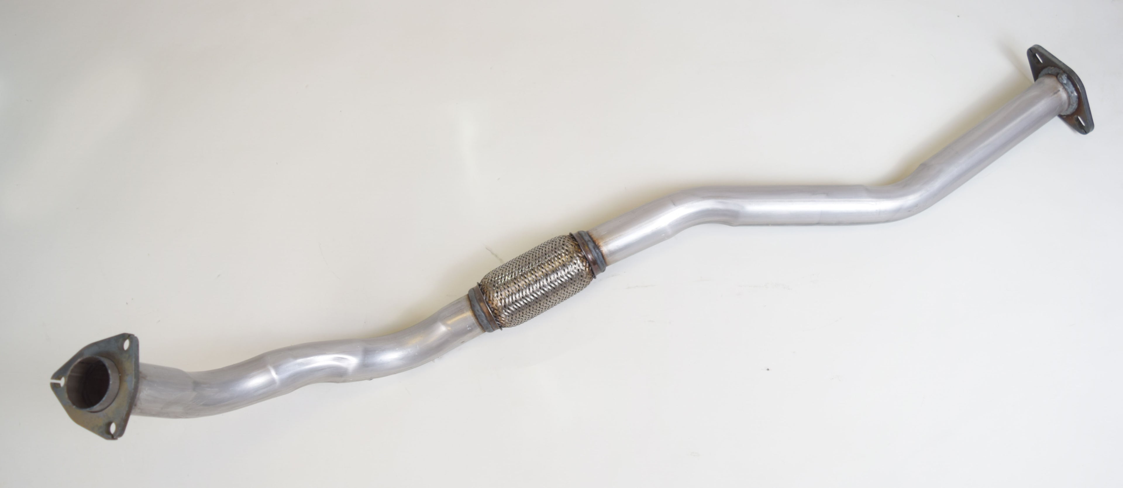 Ford / Nissan Exhaust Pipe
